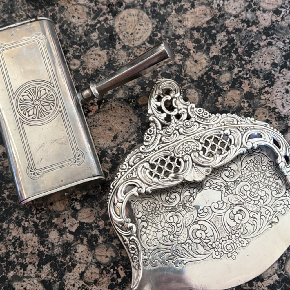 Ornate Silver Handheld Crumb Sweeper - Picture 3 of 3